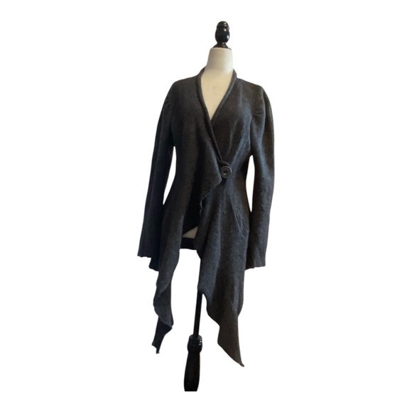 Linea Domani 100% wool cardigan. Sz.M - Picture 4 of 15